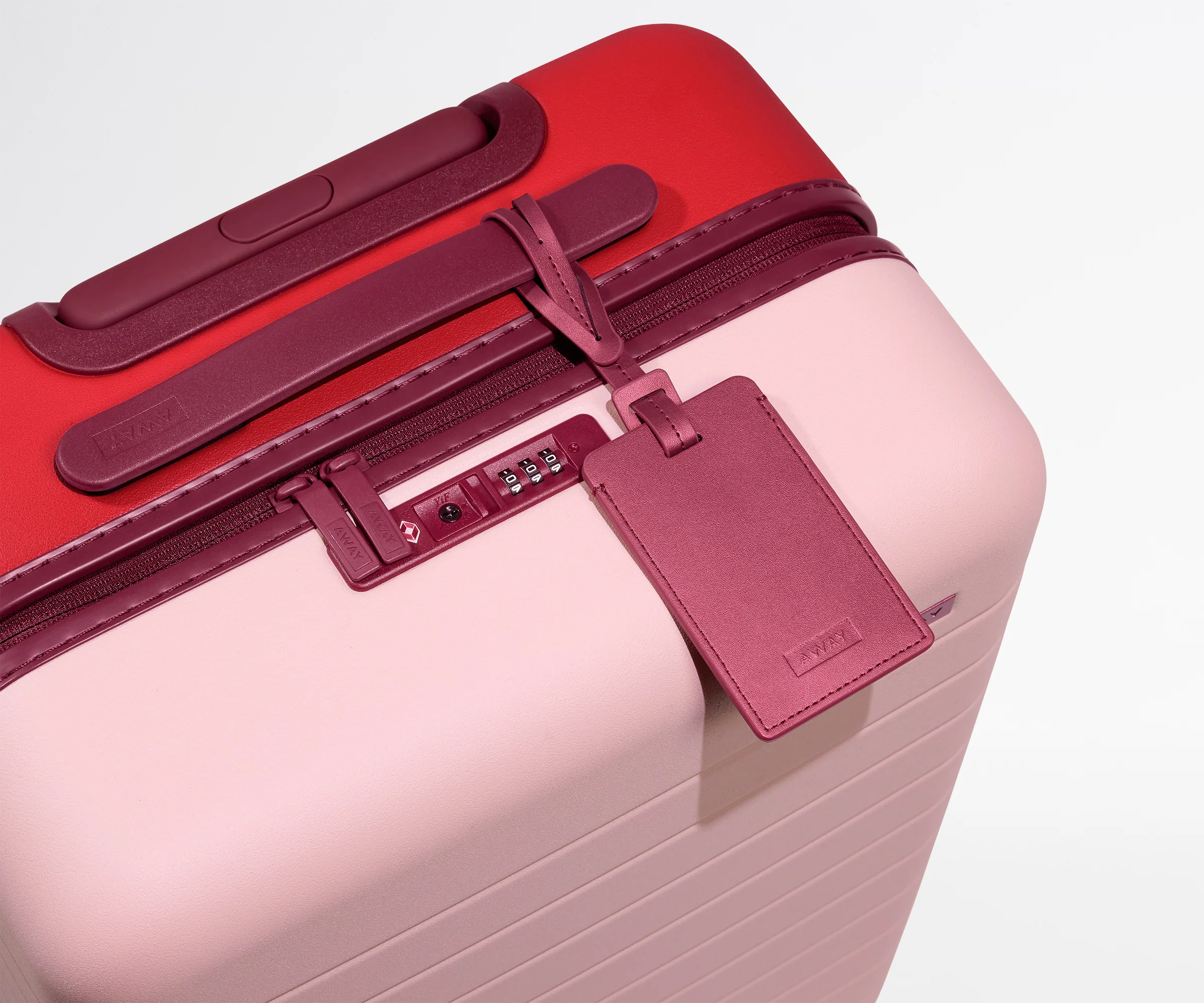 The Bigger Carry-On in Amour - Image 5