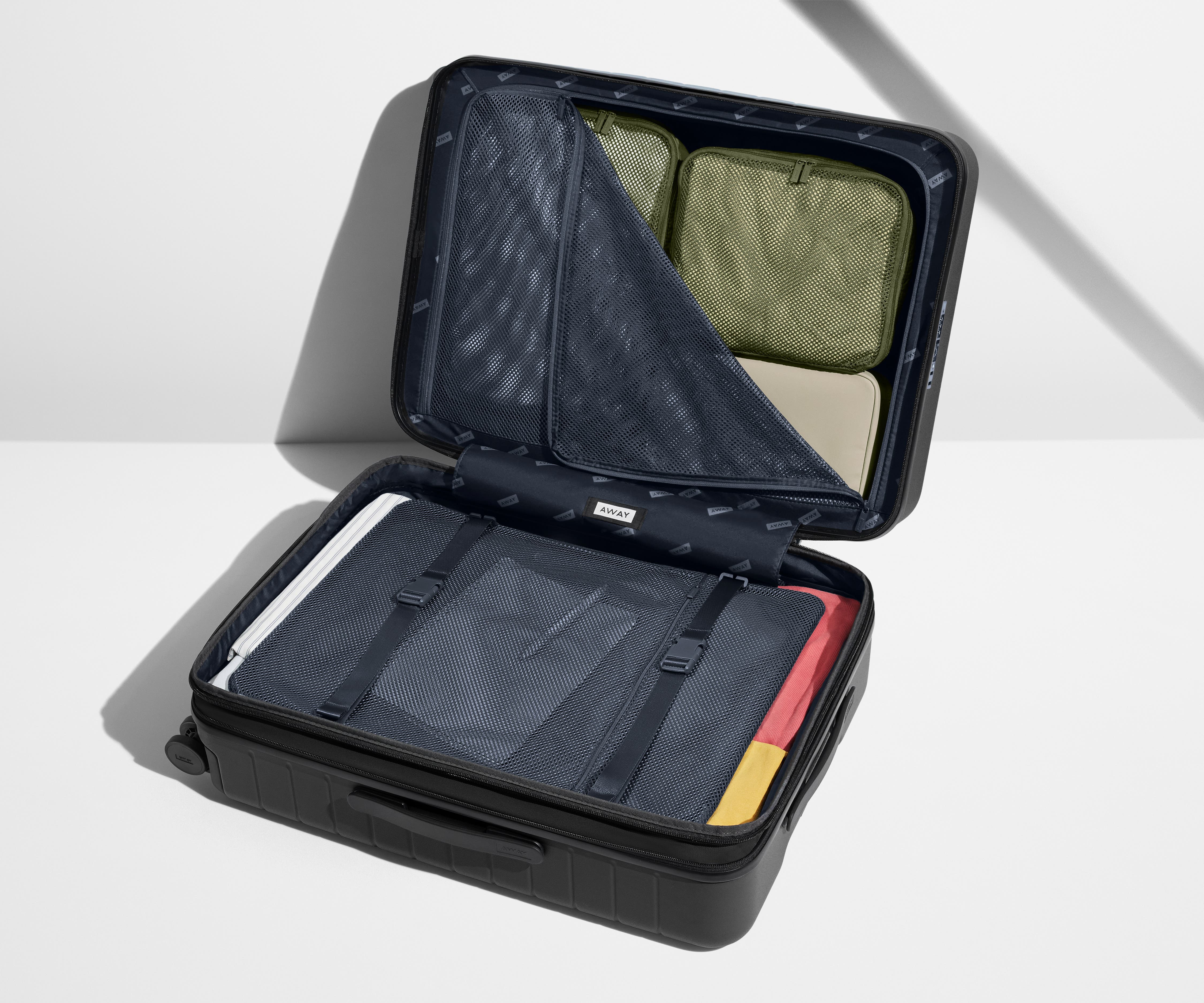 The Medium Flex in Jet Black - Image 6